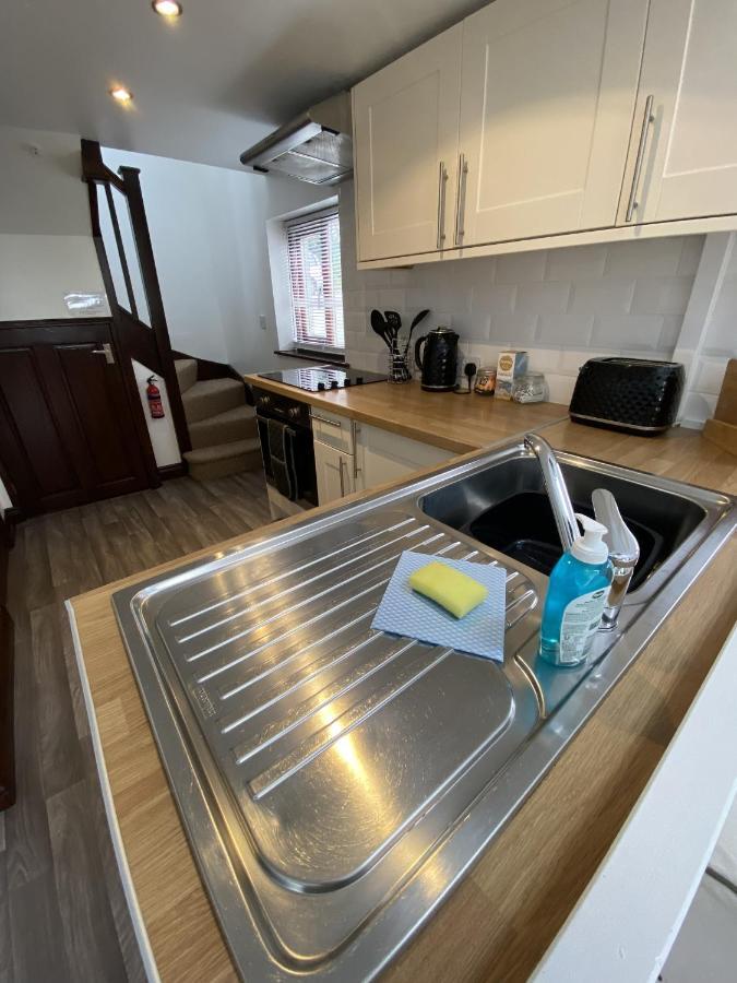 The Stables - Detached Cottage With Private Garden & Hot Tub St Austell Luaran gambar